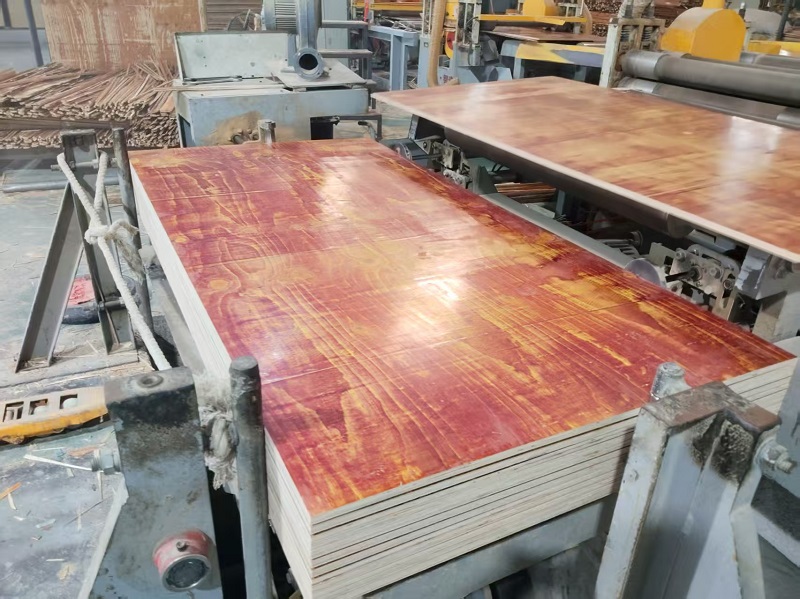 2026為啥建筑工地都偏愛(ài)木模板